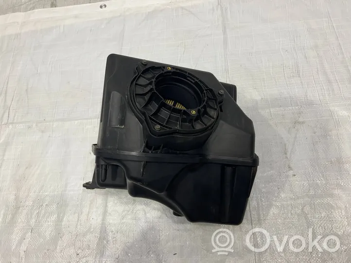 Maserati Levante Boîtier de filtre à air 670033791