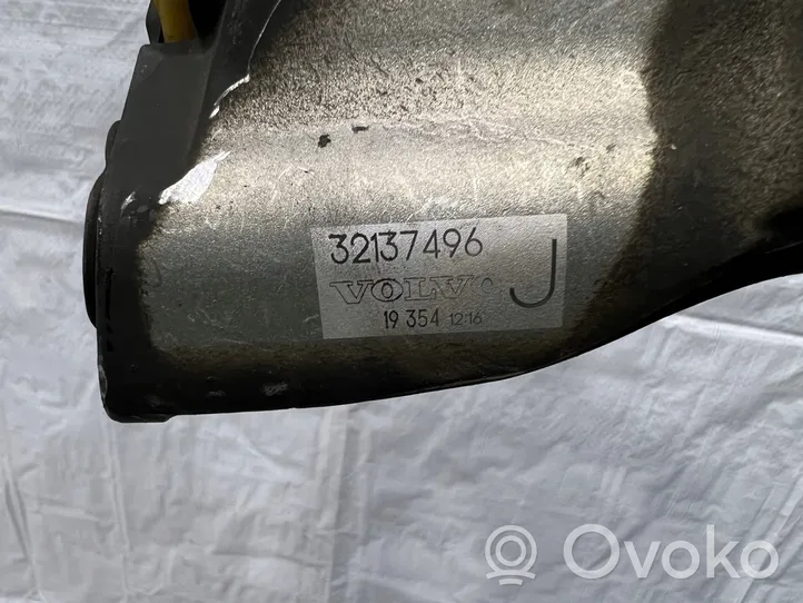 Volvo XC60 Engine mount bracket 32137496