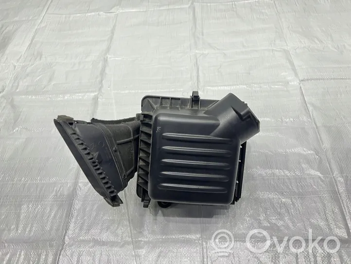 Jeep Grand Cherokee Boîtier de filtre à air 68199048AA