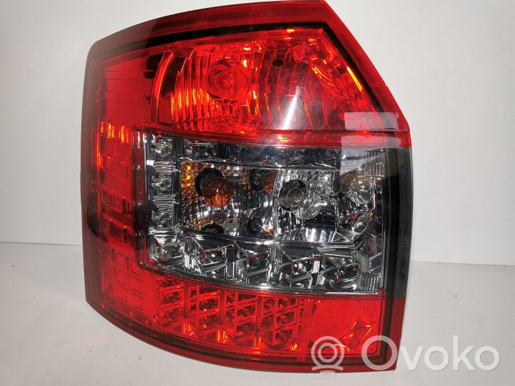 Audi A4 S4 B6 8E 8H Lampa tylna 30030622