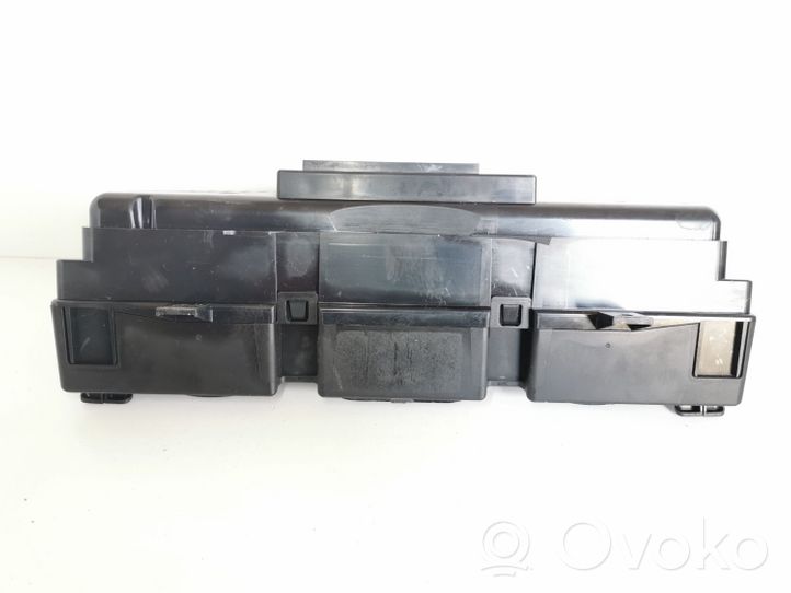 Volkswagen PASSAT B6 Tachimetro (quadro strumenti) A2C53145550