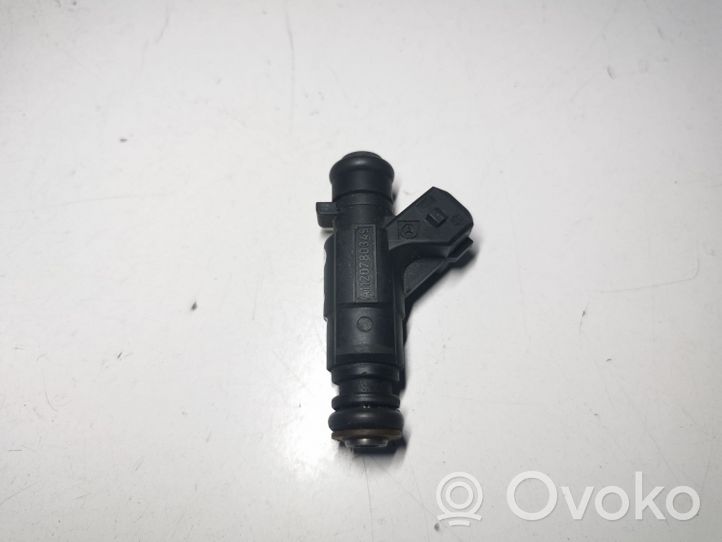 Mercedes-Benz C AMG W203 Fuel injector A1120780349