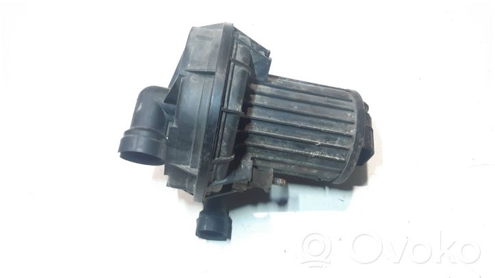 Audi A4 S4 B7 8E 8H Secondary air pump 06A959253B