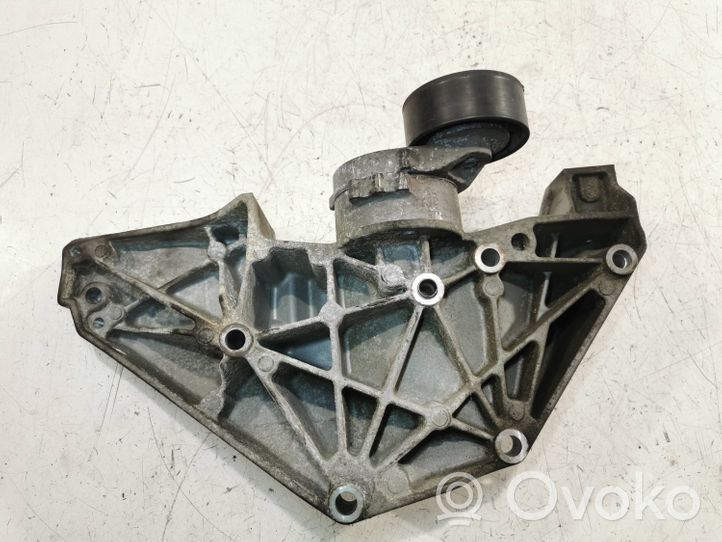 Ford Mondeo MK IV Support de générateur / alternateur 7G9Q10K018AA