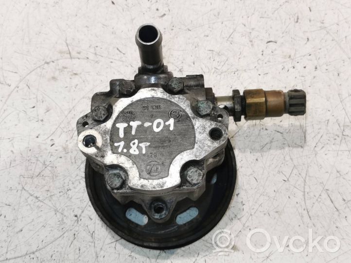 Audi TT Mk1 Ohjaustehostimen pumppu 8N0145154A