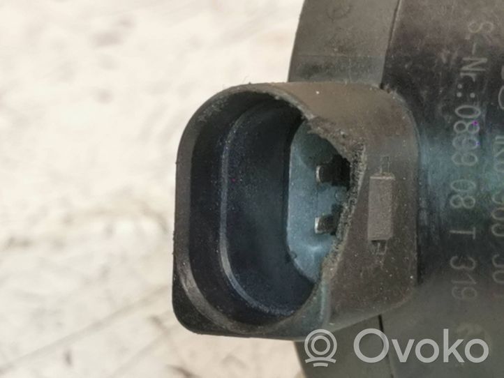 Volkswagen Scirocco Pompe à eau de liquide de refroidissement 1K0965561F