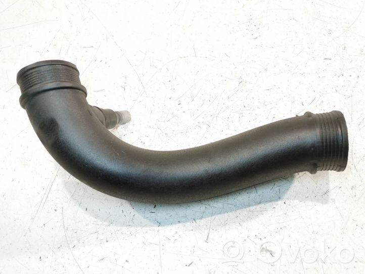 Volvo V70 Tube d'admission d'air 30714480