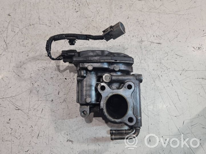 Toyota Avensis T250 Soupape vanne EGR 258000R010