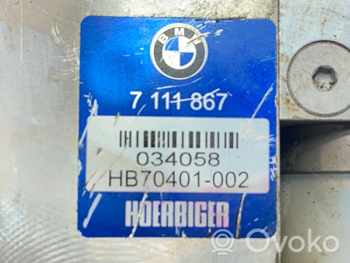 BMW 5 E60 E61 Tailgate hydraulic pump motor HB70401002