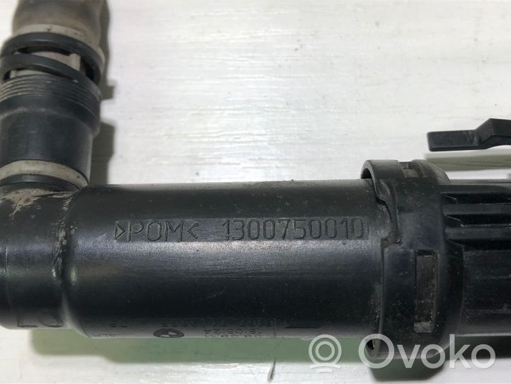 BMW 5 F10 F11 Žibintų apiplovimo purkštukas (-ai) 1300750010