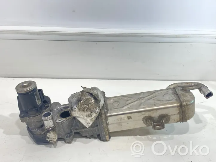 Volkswagen Golf VI EGR-venttiili/lauhdutin 03L131512DQ