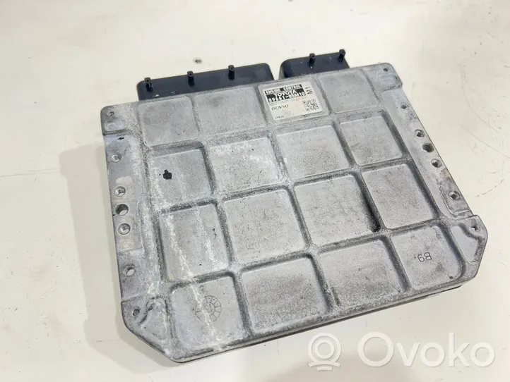 Toyota Avensis T270 Sterownik / Moduł ECU 89661