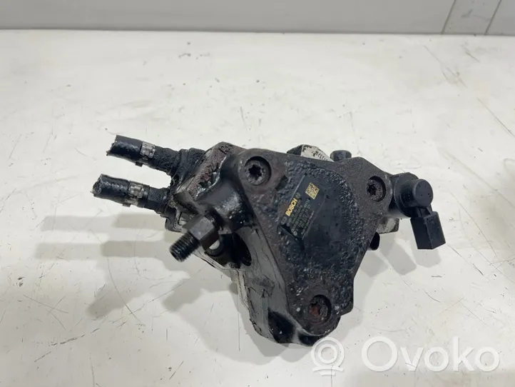 Mercedes-Benz E W211 Fuel injection high pressure pump A6460700101