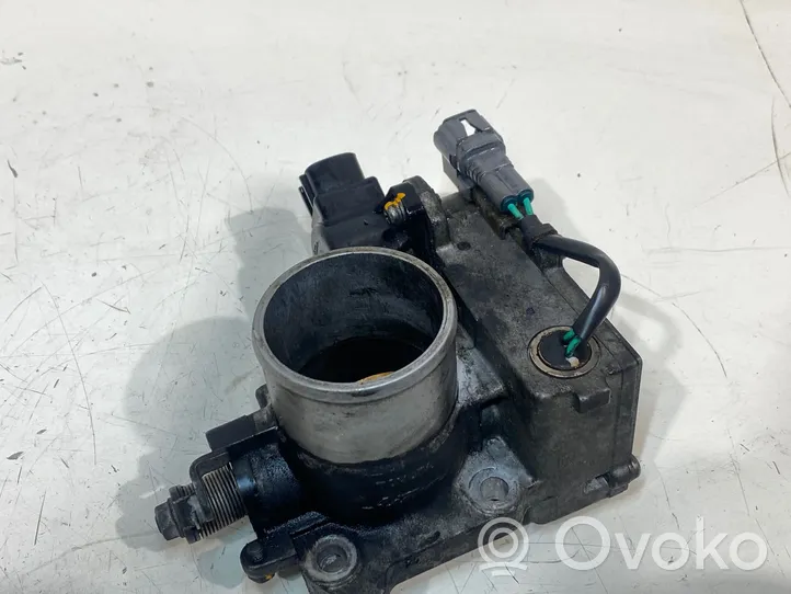 Toyota Corolla Verso E121 Clapet d'étranglement 8967221020