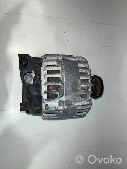 Volvo V60 Generatore/alternatore 30659390