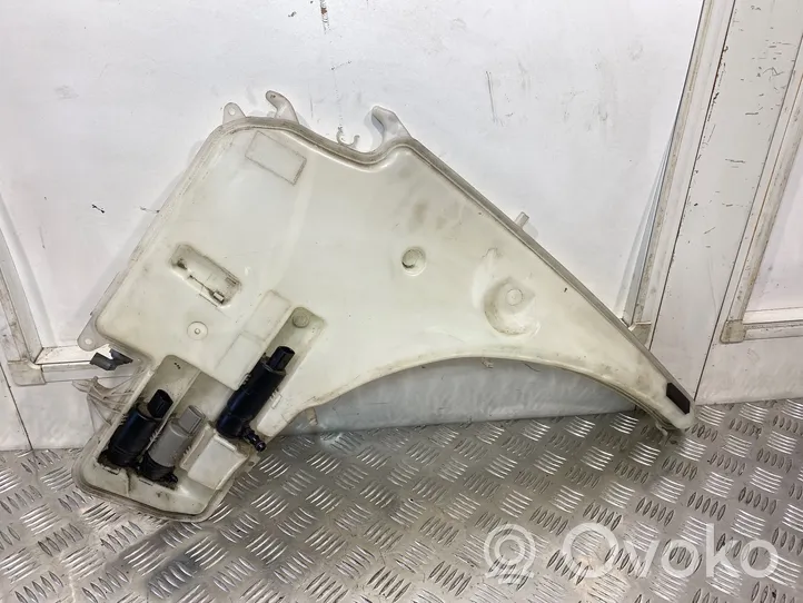 BMW 3 E90 E91 Réservoir de liquide lave-glace 7068996