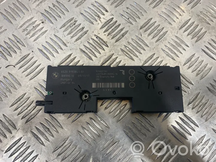 BMW 3 E90 E91 Aerial antenna amplifier 9193841