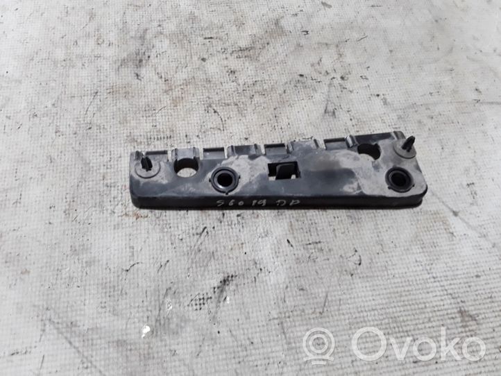 Volvo S60 Supporto di montaggio del parafango 31448917