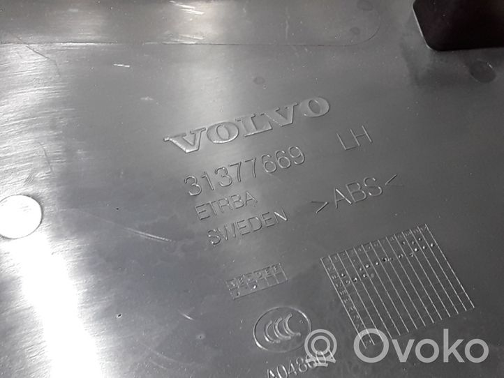 Volvo S90, V90 B-pilarin verhoilu (alaosa) 31377669