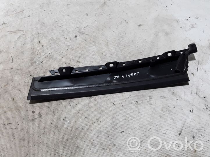 Ford Kuga II Moulures des vitres de la porte avant CJ54S20899