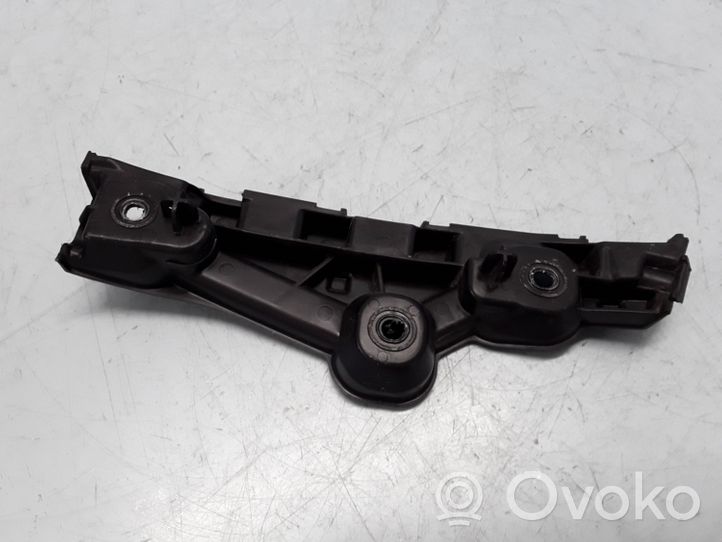 Dacia Sandero Front bumper mounting bracket 