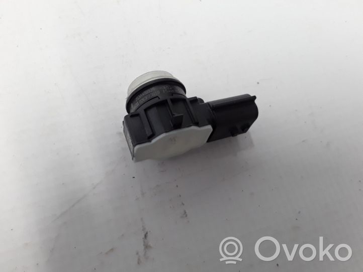 Renault Twingo III Parkošanās (PDC) sensors (-i) 