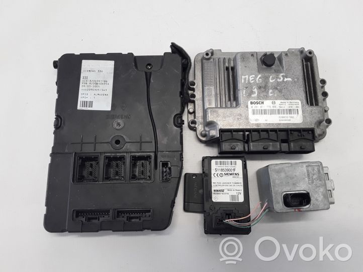 Renault Megane II Komputer / Sterownik ECU i komplet kluczy 