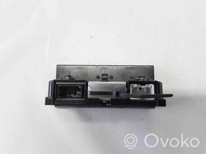 Volvo C70 Monitori/näyttö/pieni näyttö 30797720