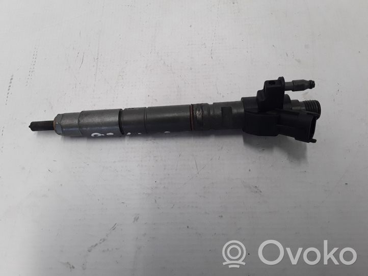 Volvo S60 Fuel injector 