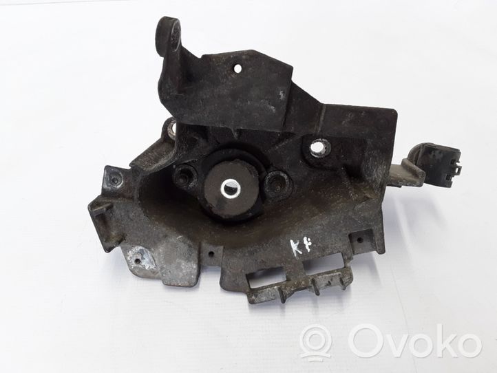 Renault Clio II Gearbox mounting bracket 7700430825