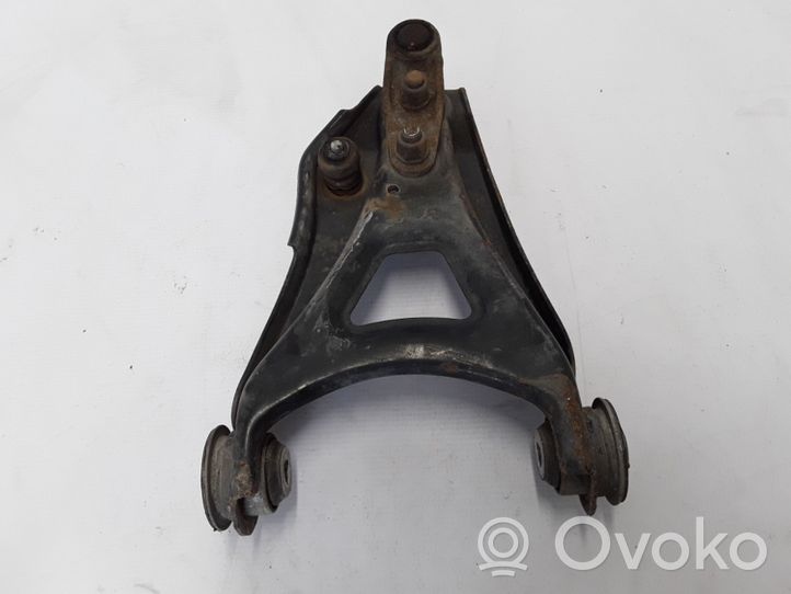 Renault Clio II Front lower control arm/wishbone 