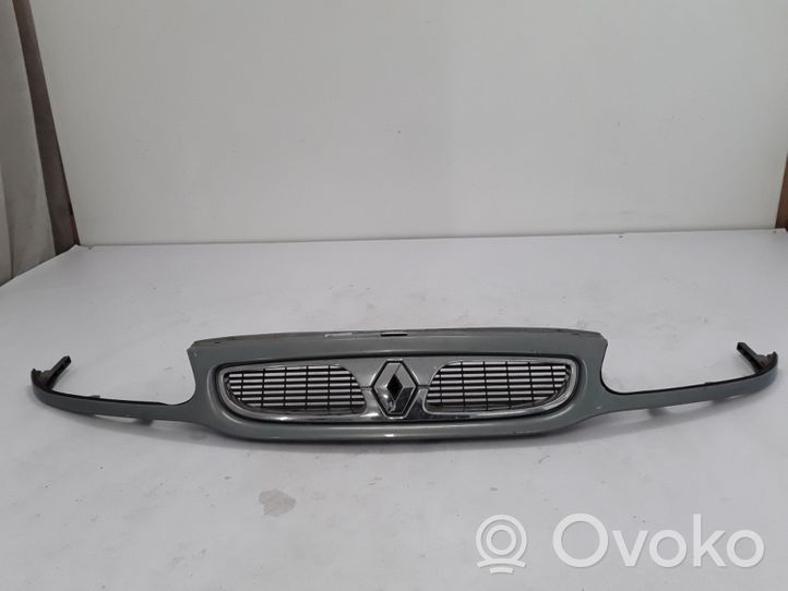 Renault Safrane Etusäleikkö 7700847088