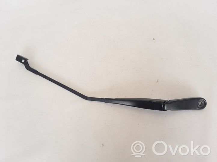 Volvo S60 Front wiper blade arm 30753505