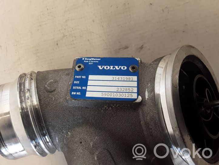 Volvo XC90 Cześć układu próżniowego turbosprężarki 31431981