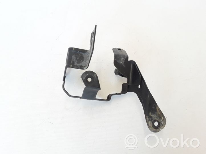 Volvo V60 Support de pompe de direction assistée 31317375