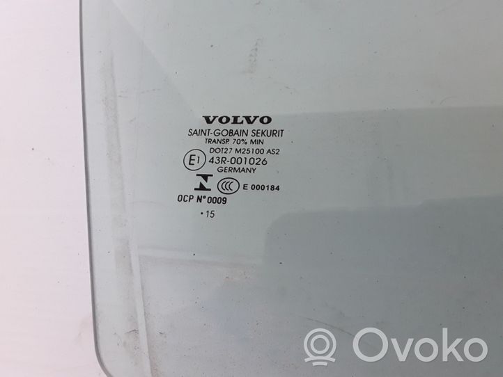 Volvo XC60 Szyba drzwi 