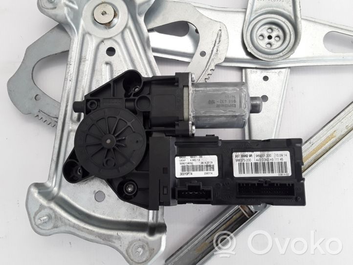 Renault Megane III Mécanisme de lève-vitre avant sans moteur 807203154R