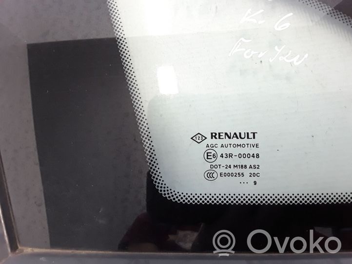 Renault Megane III Takasivuikkuna/-lasi 833070008R