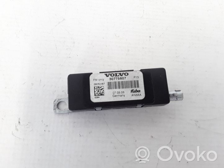 Volvo C70 Antenos stiprintuvas 