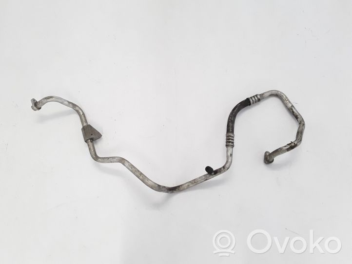 Opel Vivaro Air conditioning (A/C) pipe/hose 8200430979