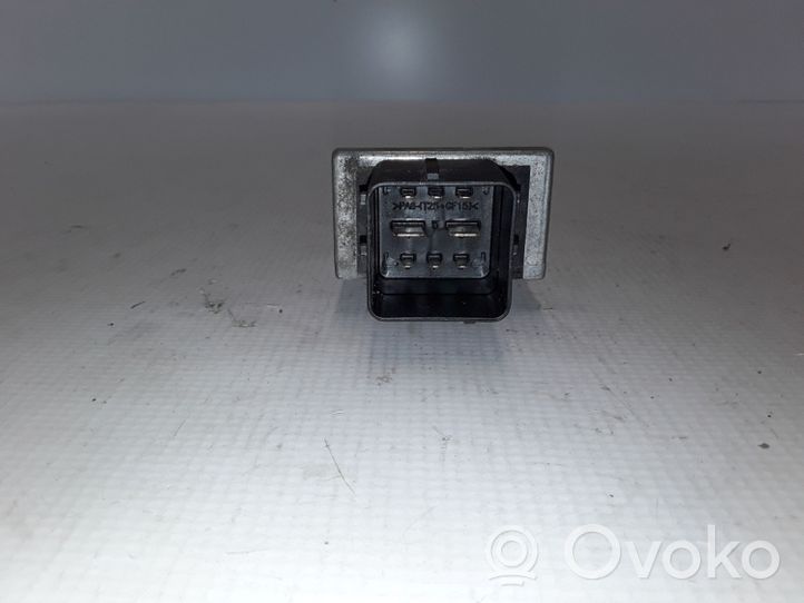 Dacia Dokker Glow plug pre-heat relay 110678071R