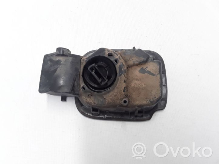 Renault Clio III Bouchon, volet de trappe de réservoir à carburant 8200383466