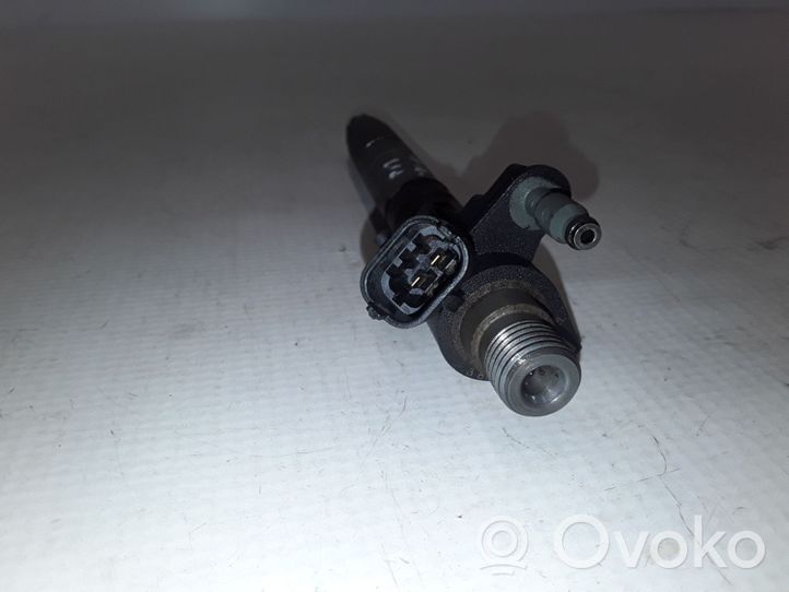 Volvo V60 Injecteur de carburant 31303238