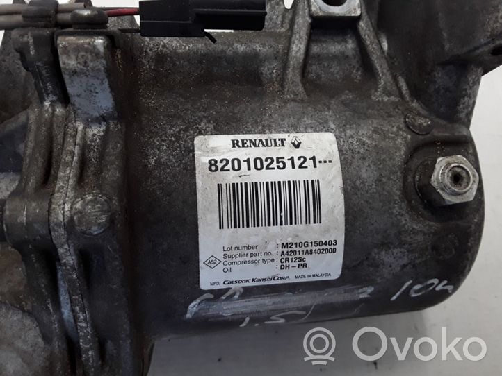 Renault Fluence Ilmastointilaitteen kompressorin pumppu (A/C) 8201025121