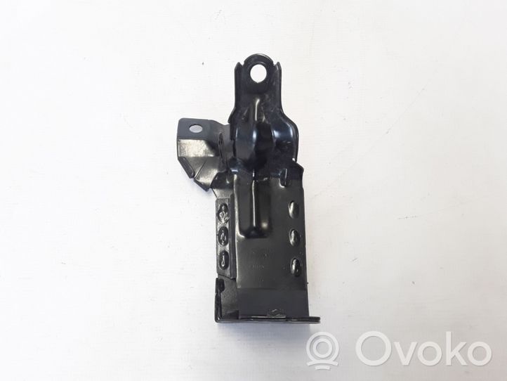 Volvo V60 Staffa di montaggio del radiatore 31261932