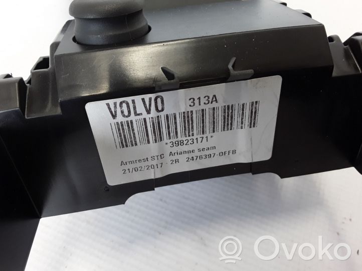 Volvo V60 Inne części wnętrza samochodu 39823171