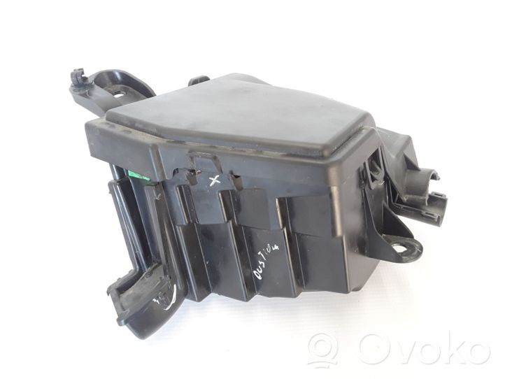 Dacia Duster Module de fusibles 8200790426