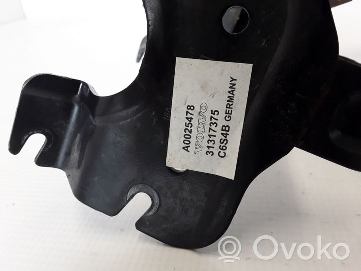 Volvo V70 Power steering pump mounting bracket 31317375