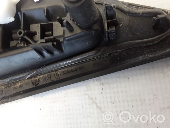 Renault Zoe Klamka zewnętrzna drzwi tylnych 826063070R