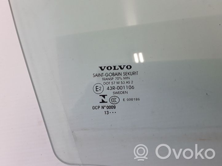 Volvo S60 Front door window glass four-door 31385411